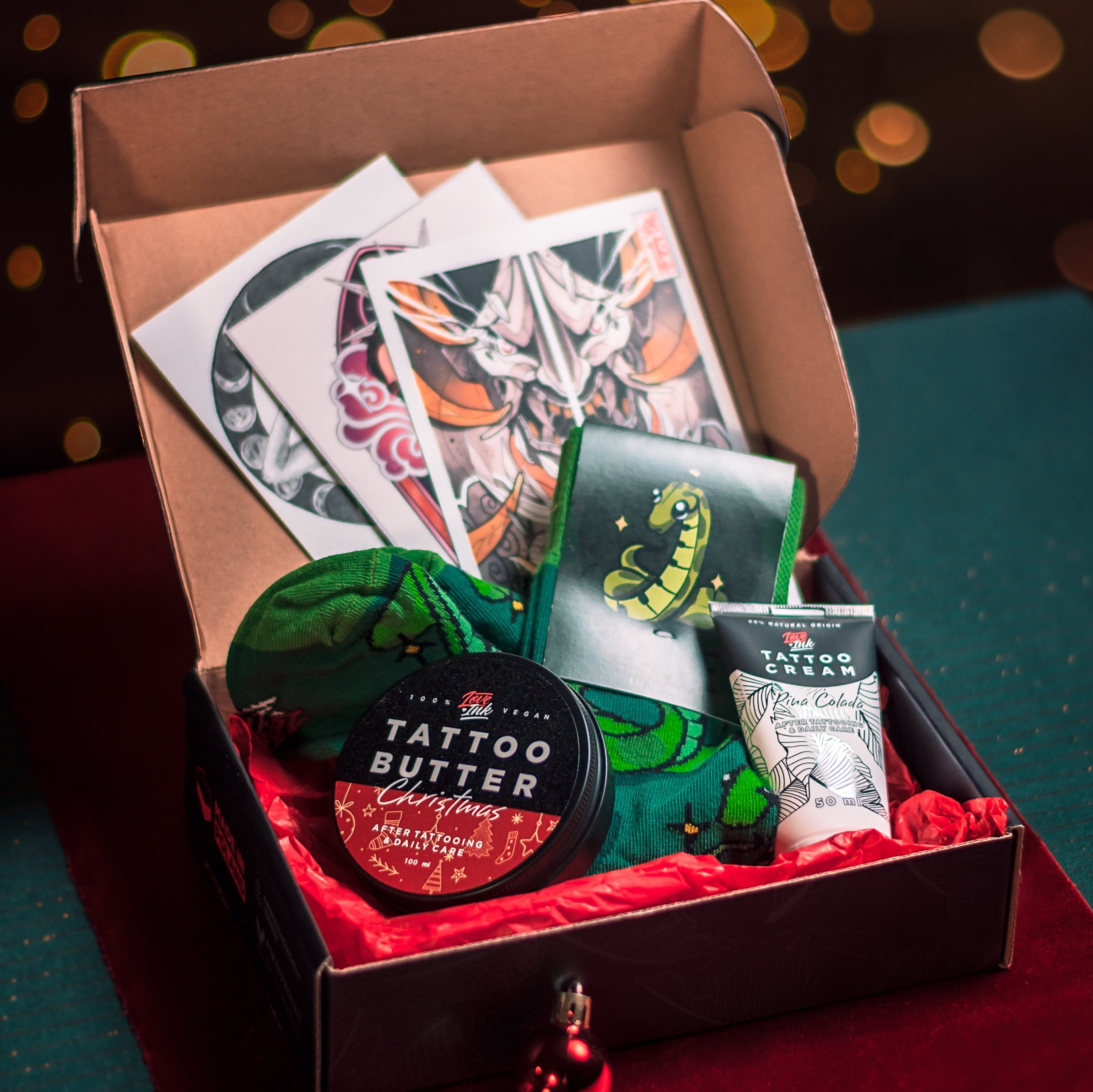 Zestaw prezentowy: Tattoo Butter Christmas + Tattoo Cream + Skarpetki